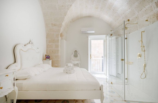 Marchesa – Two-Bedroom Suite with Panoramic Terrace in the Historic Center