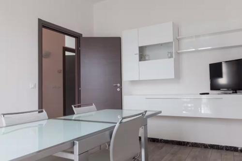 marconi apartment