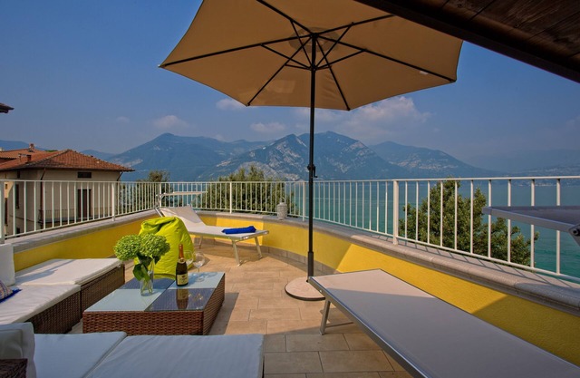 MARCONI HOLIDAY HOUSE 22