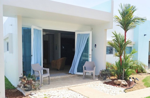 Mare Blu House near Cueva del Indio/Wi-Fi/Dog friendly/Gated community.