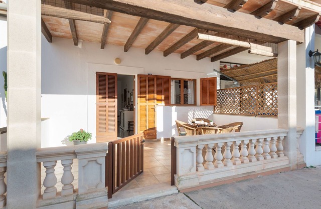 MARE DE DEU DEL CARME, 18 - Nice house in S'Estanyol with free WiFi.