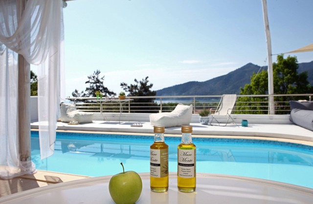 Mare Monte Small Boutique Hotel