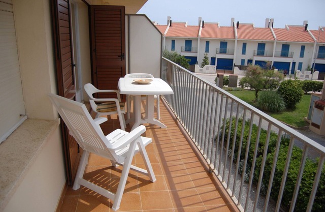 Mare Nostrum 2D 324 - Close to the beach, modern