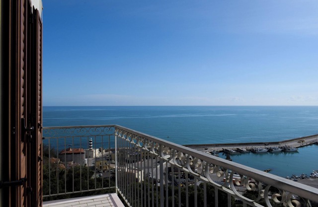 Marechiare - Two Bedroom Apartment, Sleeps 4