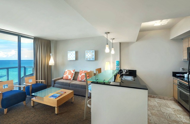 Marenas Ocean View Apartment