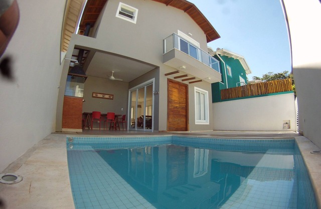 MARESIAS HOUSE CONDOMINIUM IPES VILLAGE