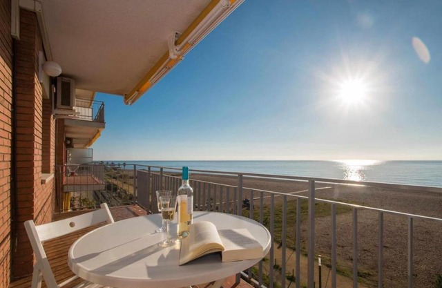 Maresme Beach Apartment