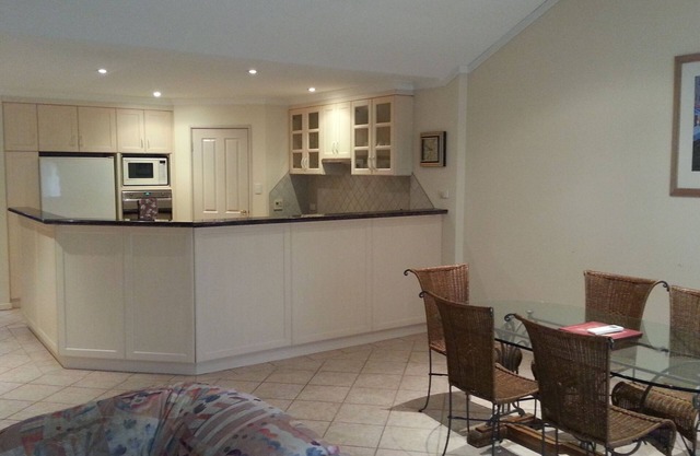 MARGARET RIVER APARTMENTS 1