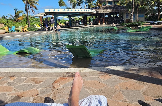 Margaritaville 1 Bedroom Deluxe - Oceanside, Sleeps 4. Christmas Day in Paradise