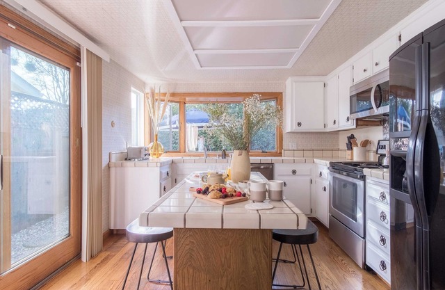 Marigold by Avantstay Warm & Stylish Home in Wine Country w/Pool