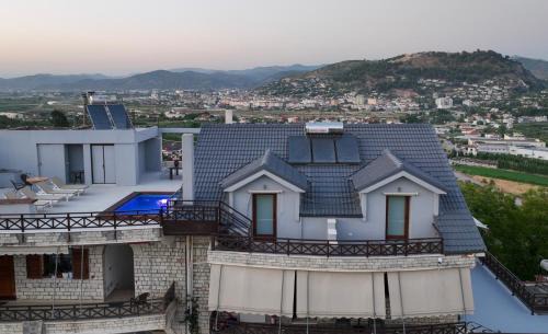 Marin Duplex Villa Berat
