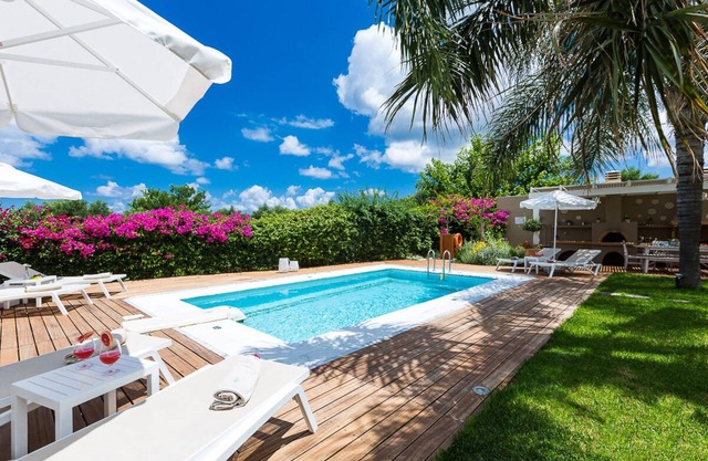 Marina Villa, Pool, Playground & Close to Beach