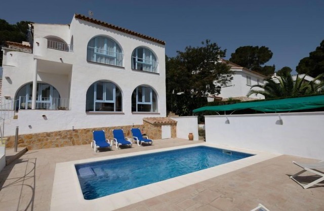Mariona by Interhome