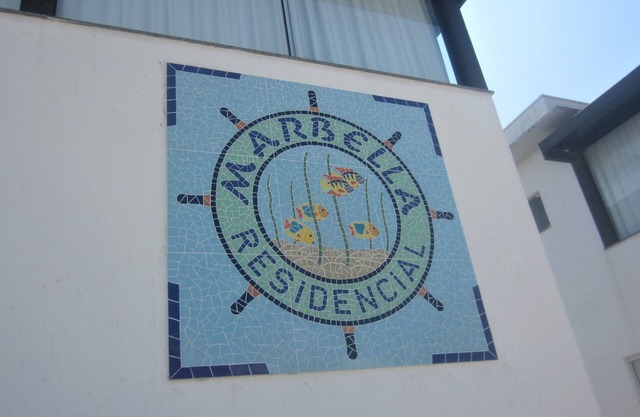 Mariscal neighborhood apartment, 300 meters from Canto Grande beach.