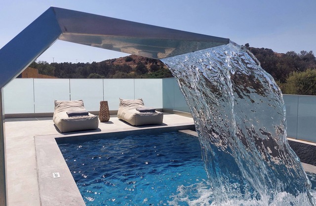 Marnos Green Luxury Superior Villas - the ultimate luxury experience!