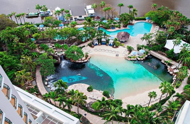 Marriott's Vacation Club at Surfers Paradise 1 Bedroom Lagoon View