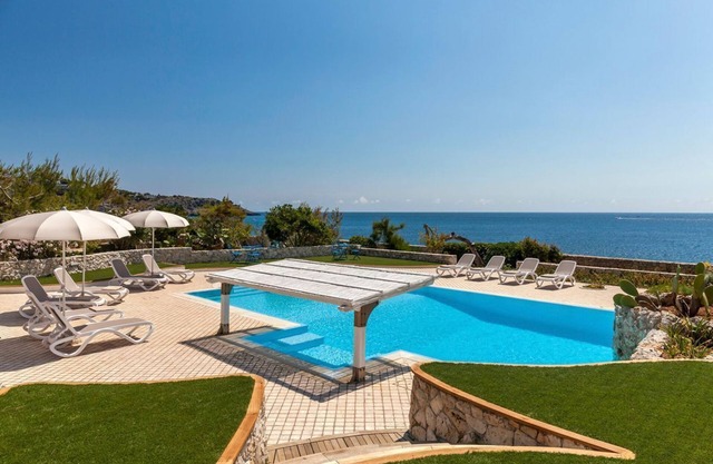 Marsa Cortina - Five Bedroom Villa, Sleeps 10