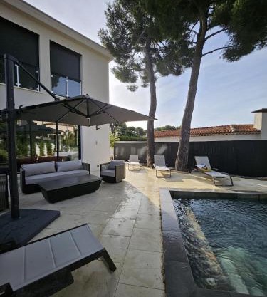 Marseille Carry-le-Rouet Cap Rousset Cove