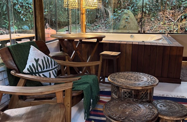 Martim de Sá Chalet - Vale da Figueira (with hot tub and waterfall)