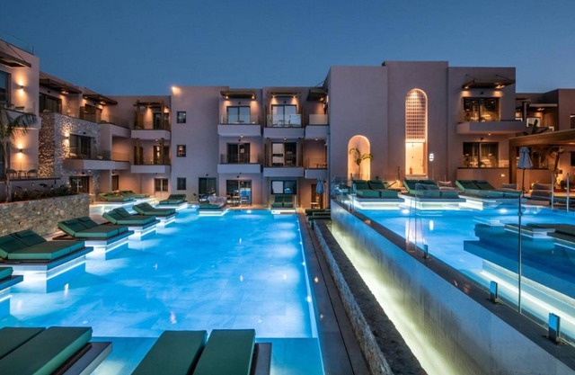Marvellous Chersonisos Suite | Rades Suite | Adults Only | Private Furnished.