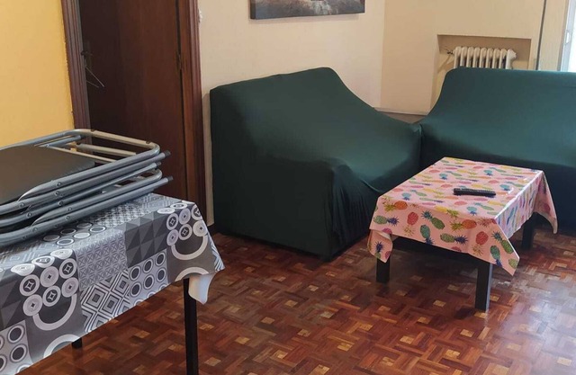 Marvelous 2-bedroom apartment with WiFi in Móstoles