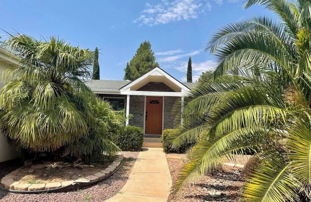 Marvelous 3-bedroom house with great outdoor spaces in La Verkin