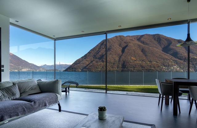 Marvelous Lake Destination eco-friendly villa