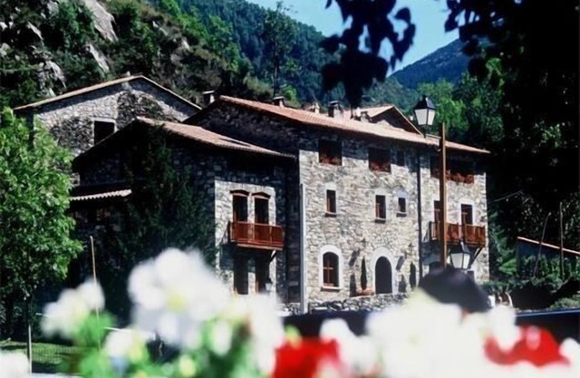 Mas Can Buixat rural apartment for 2 people fully equipped