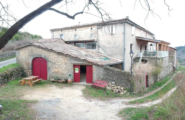 Mas de la Borie, in the heart of the village of Joannas