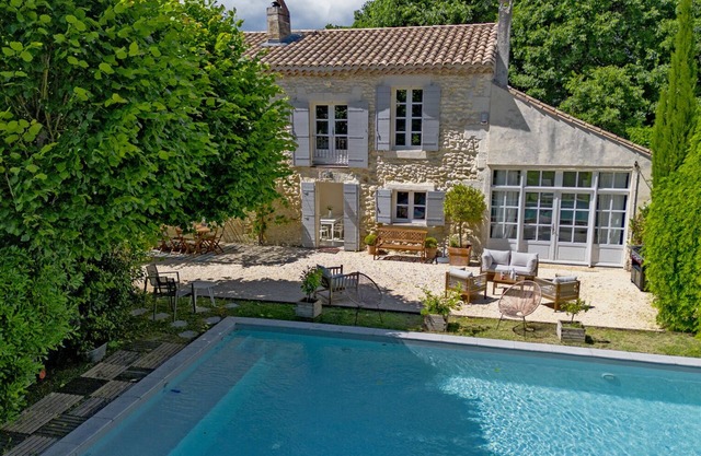 Mas La Thèbaïde - pool - garden