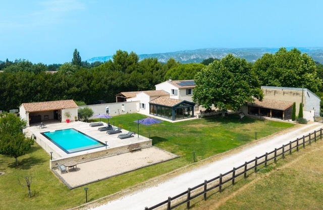 Mas Provençal - Alpilles and Luberon - Ideal for families