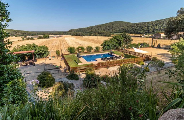 Mas Roca – Casa rural en entorno único