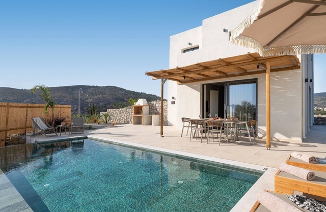 Massari Hills - Monet Villa