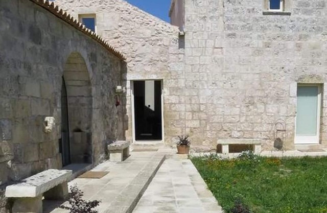 Masseria Mauriani 1623-The Rooms of the Orsa-apartment in an ancient farmhouse
