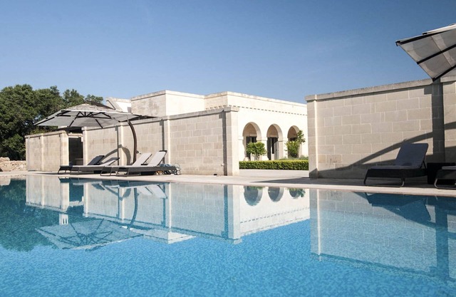 Masseria Olivina - Luxury Villa with Trullo - Pool side