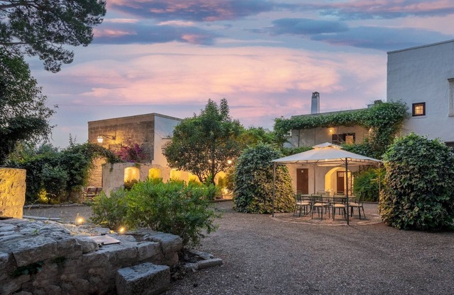 Masseria Tarsia Incuria 8+4, Emma Villas