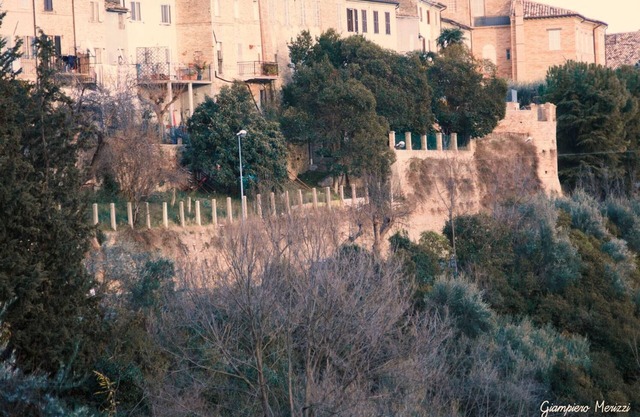 MASTER'S DWELLING