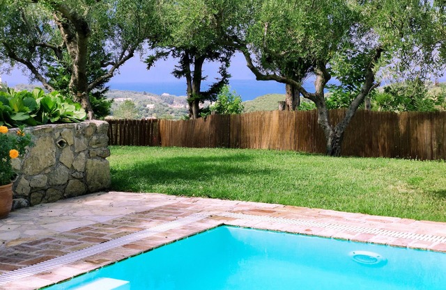 Mastrogiannis Country Retreat - private villa Dafne