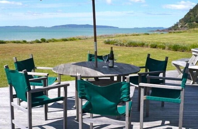 Matarangi Ocean Views - Matarangi Holiday Home