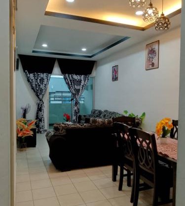 Mateen Cottage II