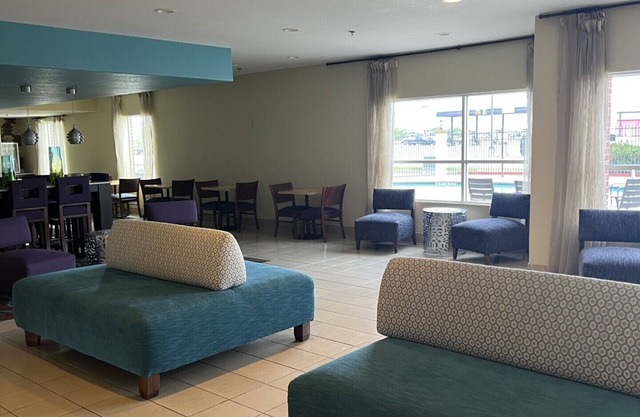 MATHIS DELUXE HOSPITALITY