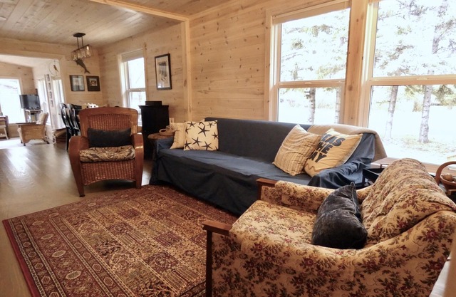 Matlock Beach Bungalow Ice Fishing Best Location!
