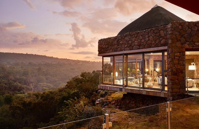 Matomo Safari Lodge