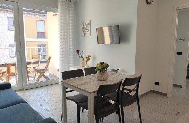 Matthias Home - Milan - modern, clean and cozy flat, close to the metro