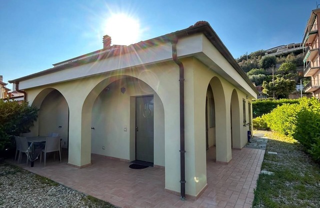 Mauro's House - Sea and bike path within walking distance