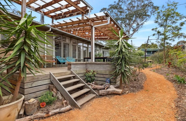 Mawson Hideaway I Pet Friendly I Walk to Shops