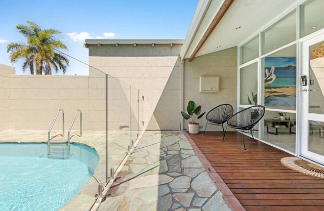 Maylands Coastal Vibe by Home2BnB