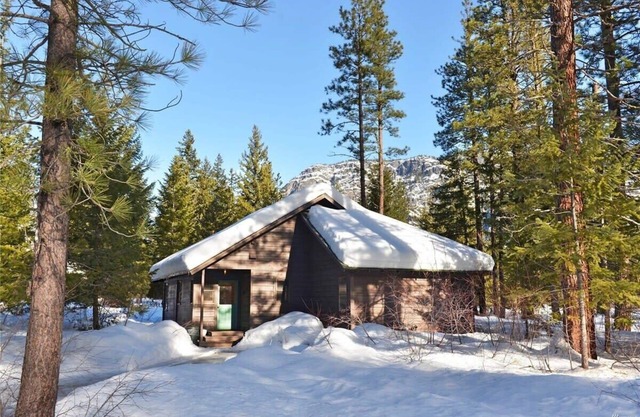 Mazama Panorama - 2 bedroom cabin at Wilson Ranch
