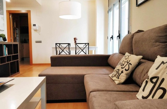 Mazi Apartments Downtown