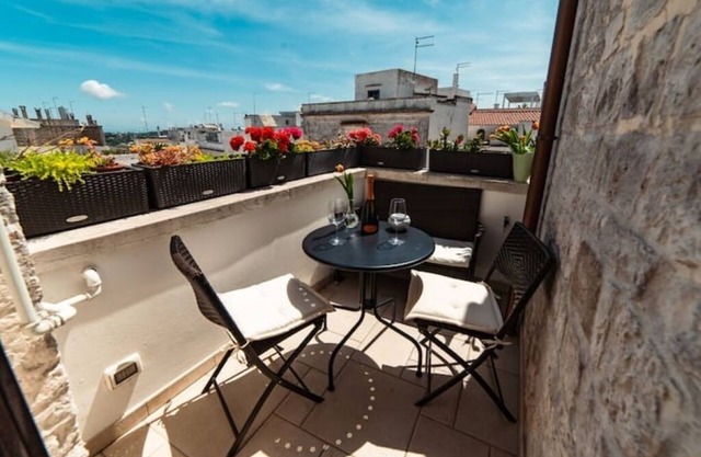 Mazzini Terrace - Exclusive Historic Center Apt